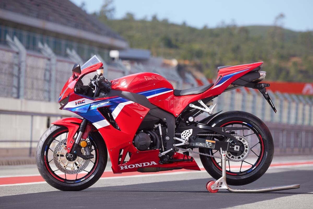 Honda CBR600RR: quanto ci sei mancata! +VIDEO+